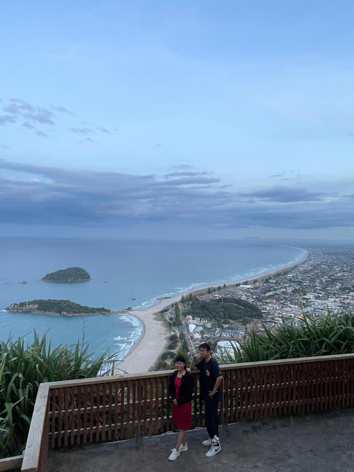 Holiday House Mount Maunganui Exterior photo